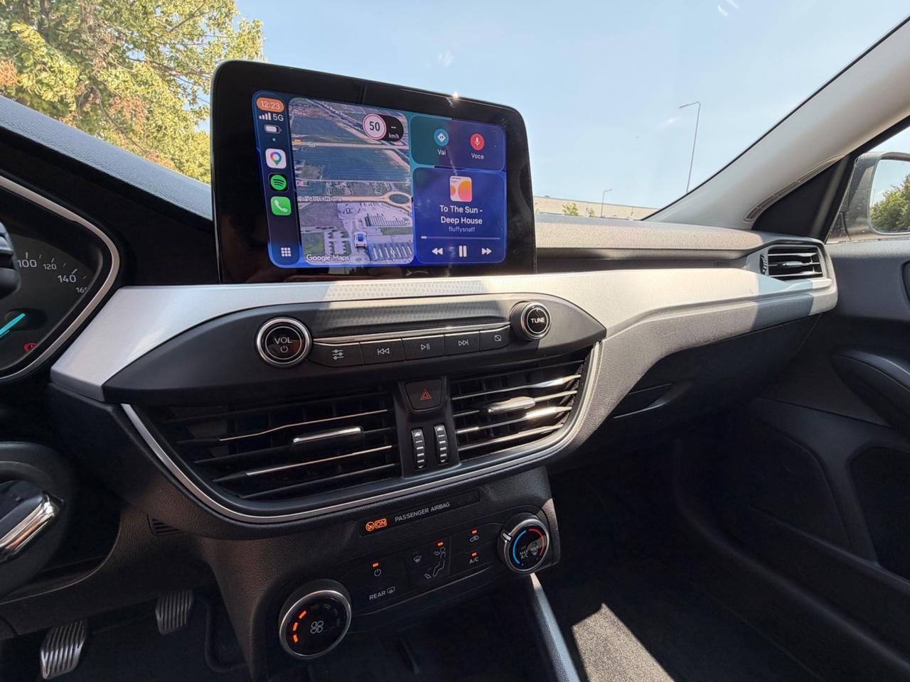 FORD FOCUS BUSINESS FULL OPTIONAL OK NEOPATENTATI FULL LED GARANZIA 24 MESI