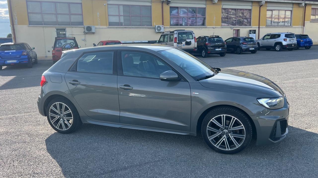 Audi A1 SPB 30 TFSI S line edition