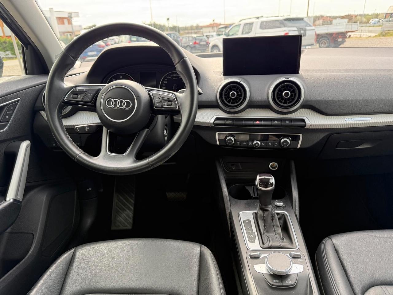 Audi Q2 30 TDI S tronic Business Plus