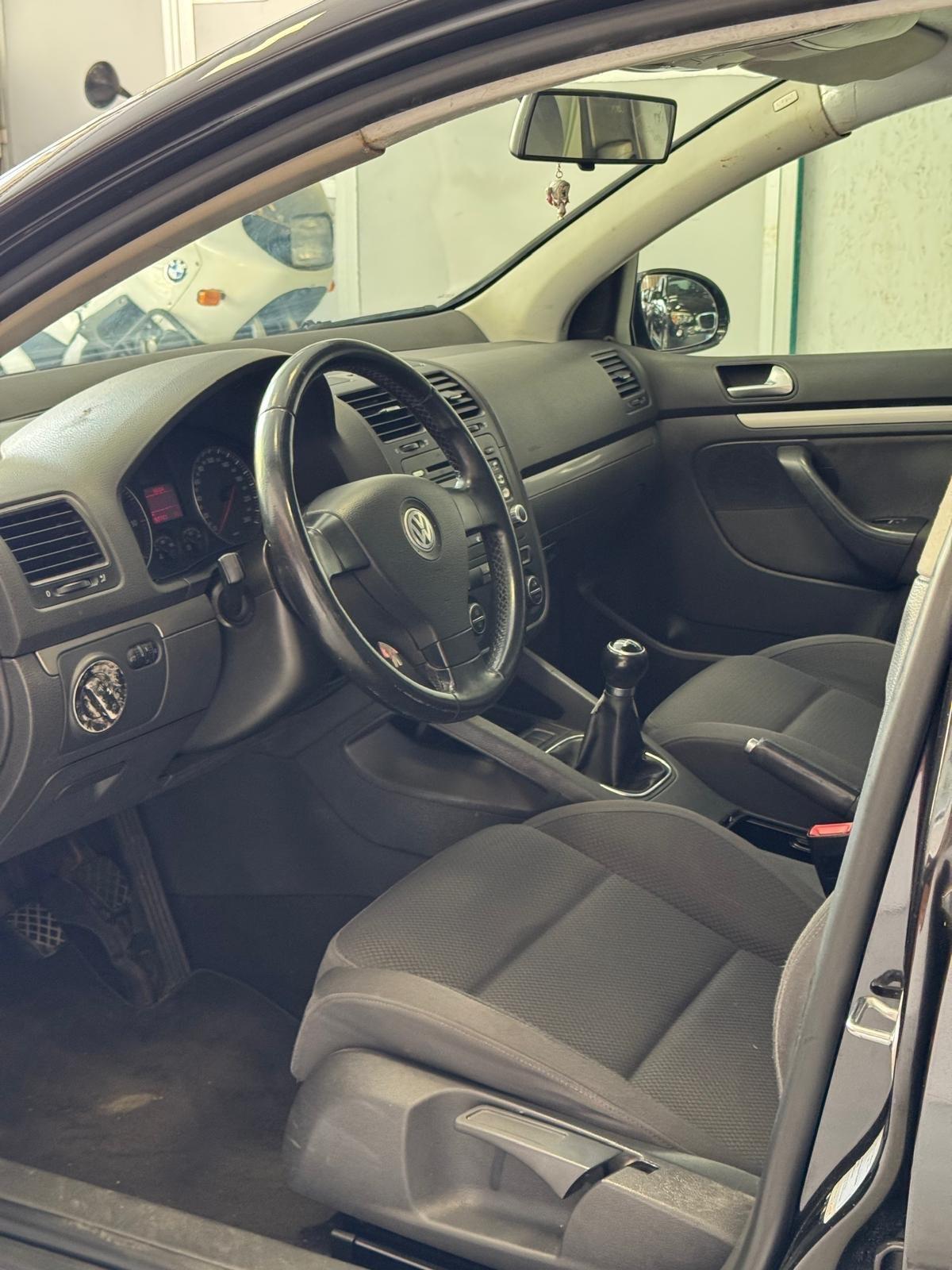 Volkswagen Golf 2.0 16V TDI 5p. Comfortline
