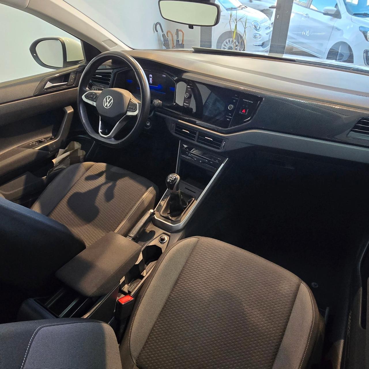 49.000 km - Volkswagen Taigo 1.0 TSI 95 CV Life