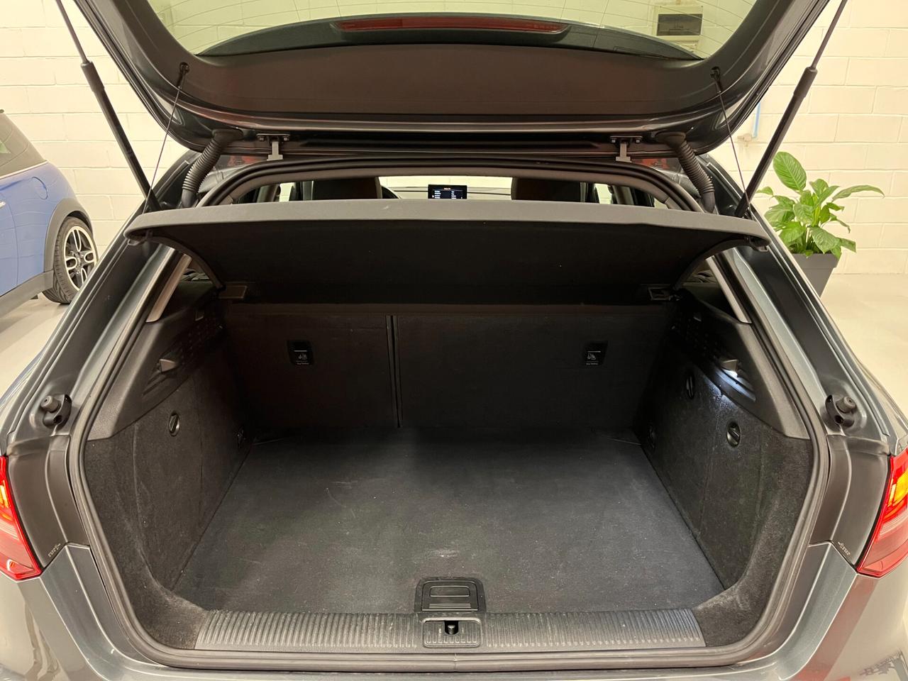 Audi A3 1.6 30 TDI 116 CV Sport