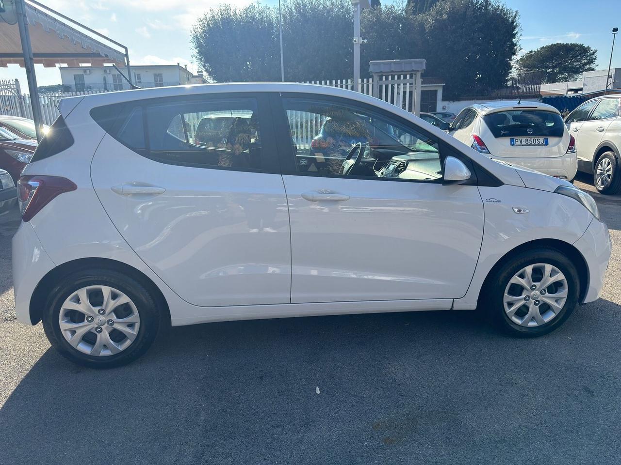 HYUNDAI i10 2a serie1.0 MPI Style