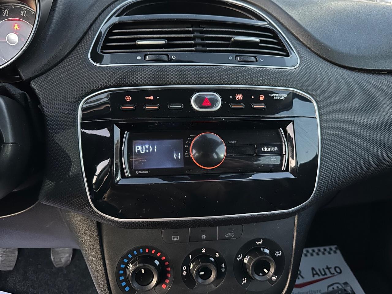 Fiat Punto 2015 1.4 8V 5 porte 77CV GPL DI SERIE Y