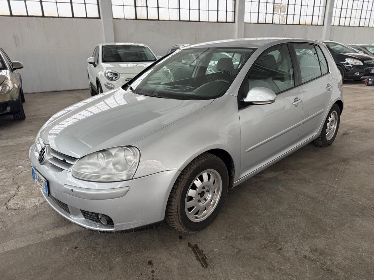 Volkswagen Golf 1.6 16V FSI 5p. Comfortline