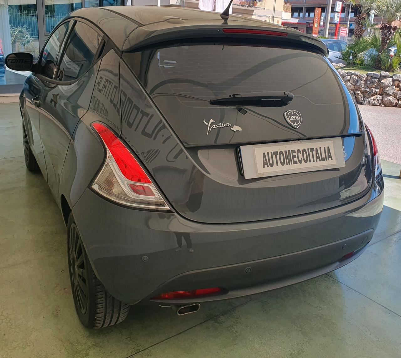 Lancia Ypsilon 1.2 BENZ/GPL - 2015 - KM. 95.000