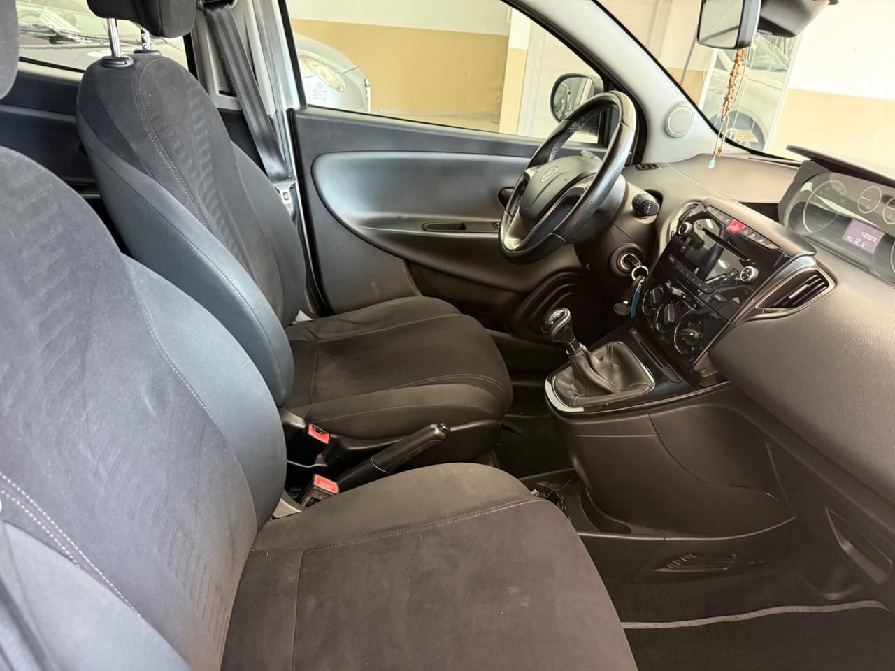 Lancia Ypsilon 1.3 MJT 16V 95 CV 5 porte S&S Platinum