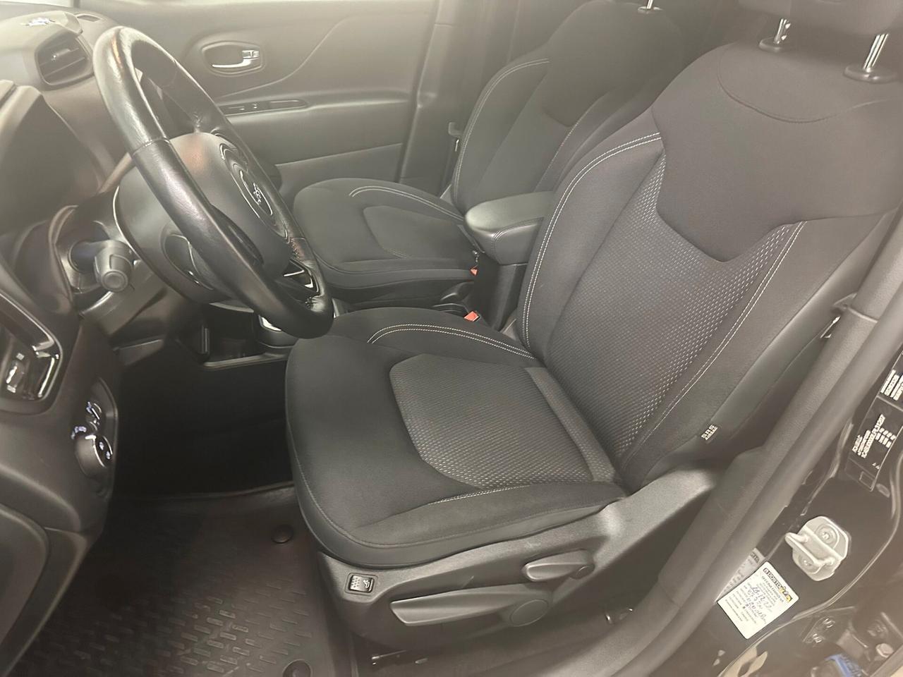 Jeep Renegade 1.3 T4 DDCT S