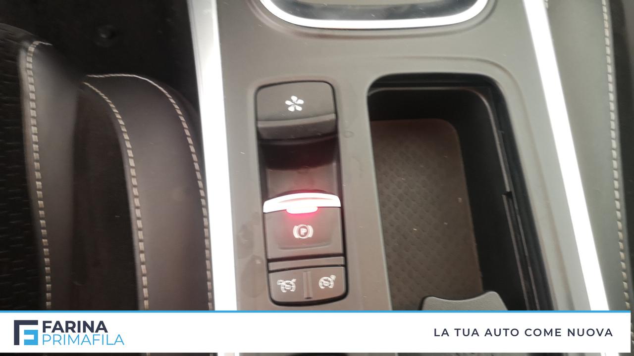 RENAULT Megane IV - Megane Grand Coupe 1.3 tce Executive 140cv fap