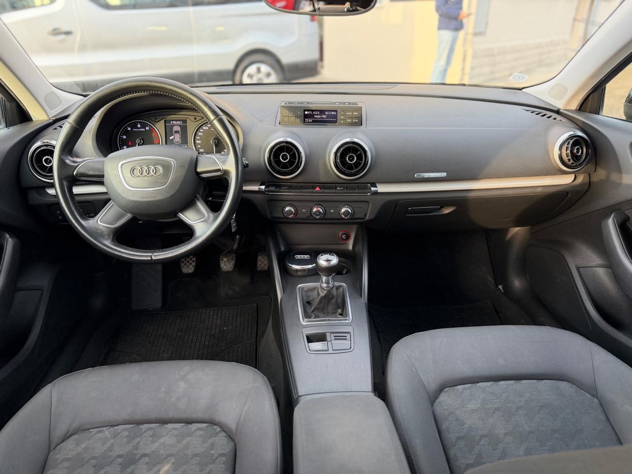 Audi A3 SPB 1.4 TFSI g-tron Ambiente NEOPATENTATI