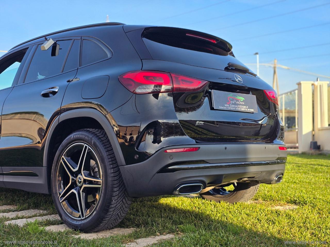 MERCEDES-BENZ GLA 200 d Automatic Premium