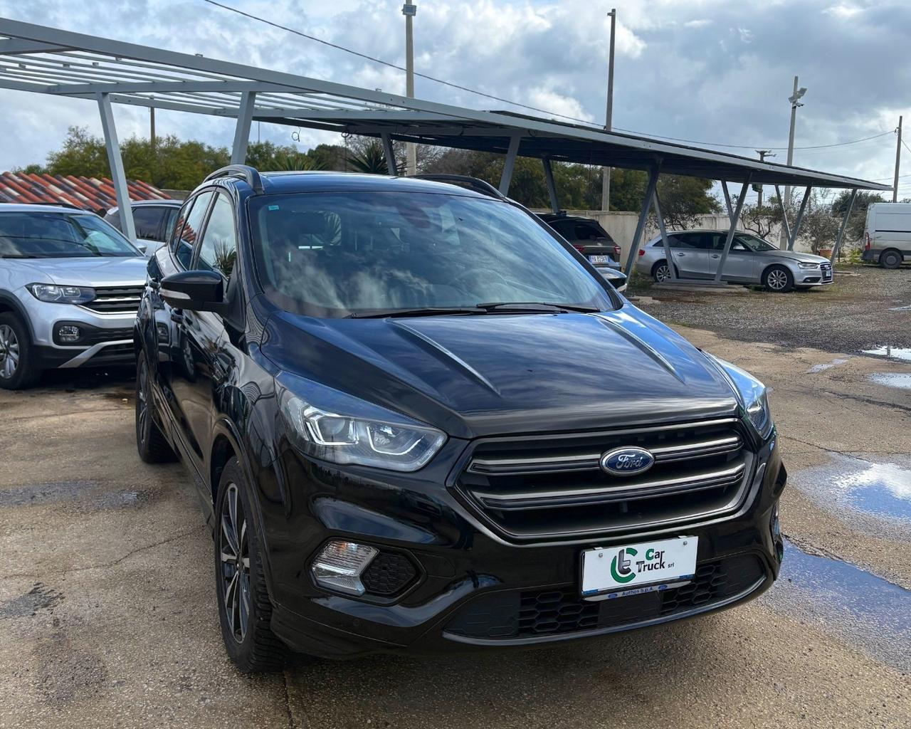 Ford Kuga 2.0 TDCI 120 CV S&S 2WD ST-Line