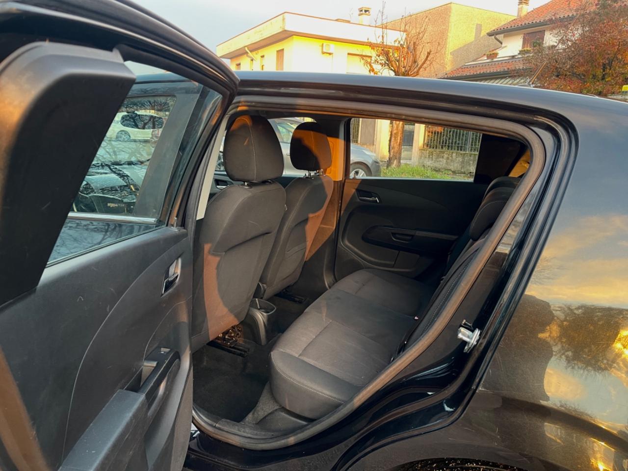 Chevrolet Aveo 1.2 86CV 5 porte LTZ GPL neopatentati 2012