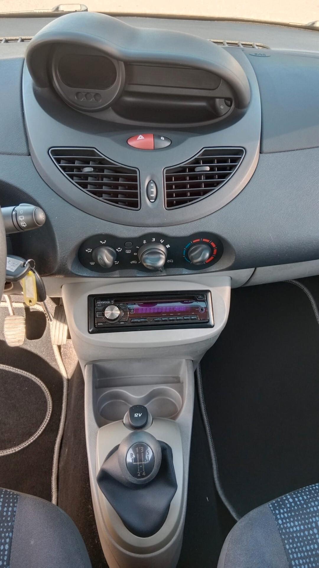 Renault Twingo 1.2 16V Dynamique