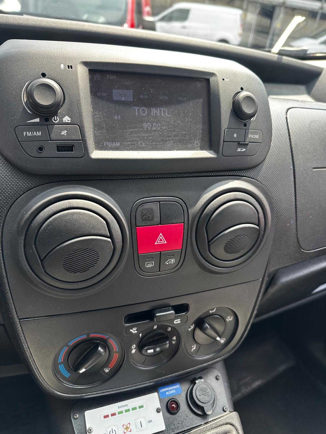 Fiat Fiorino 1.3 MJT 95CV Cargo Adventure