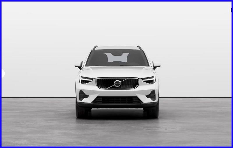 Volvo XC40 B3 automatico Essential