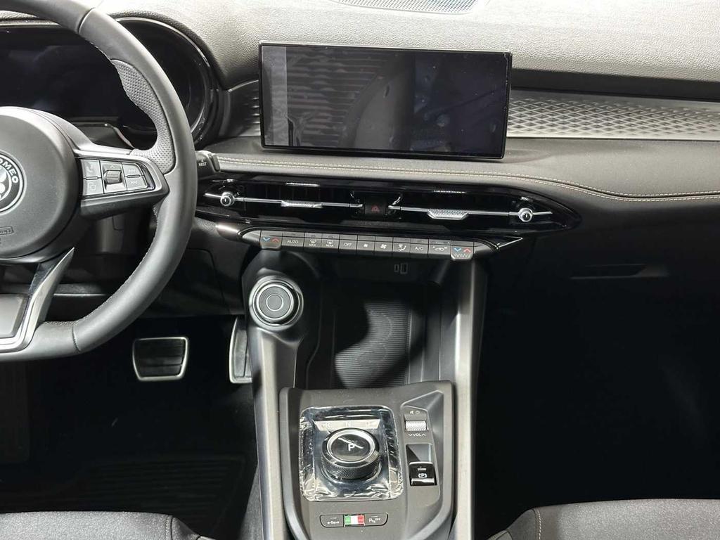 Alfa Romeo Tonale 1.3 phev Sprint Q4 280cv at6