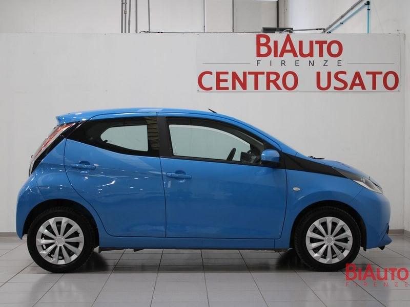 Toyota Aygo Aygo 5p 1.0 x-play my15