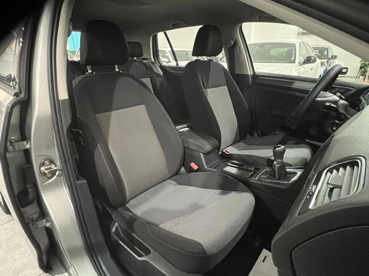 Volkswagen Golf 1.6 TDI 90 CV 5p. Trendline 2015