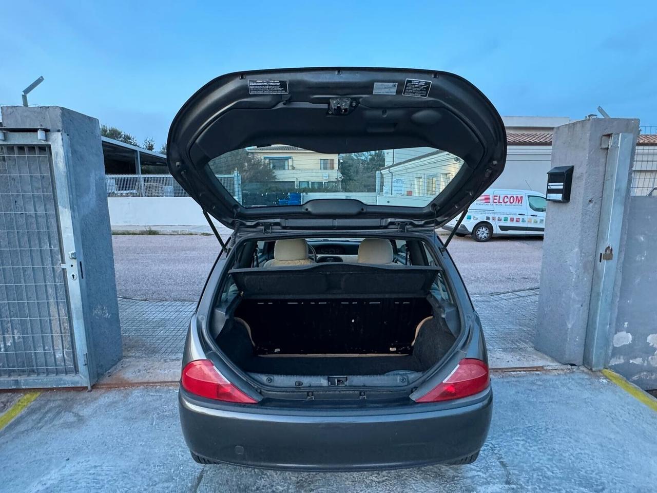 LANCIA YPSILON UNICO PROPRIETARIO Y