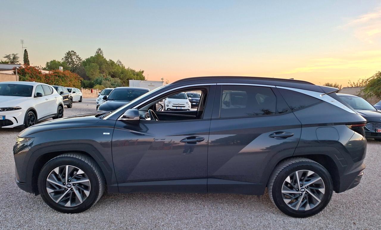 HYUNDAI TUCSON 1.6 CRDI-136cv*B-LED*NAVY*RADAR