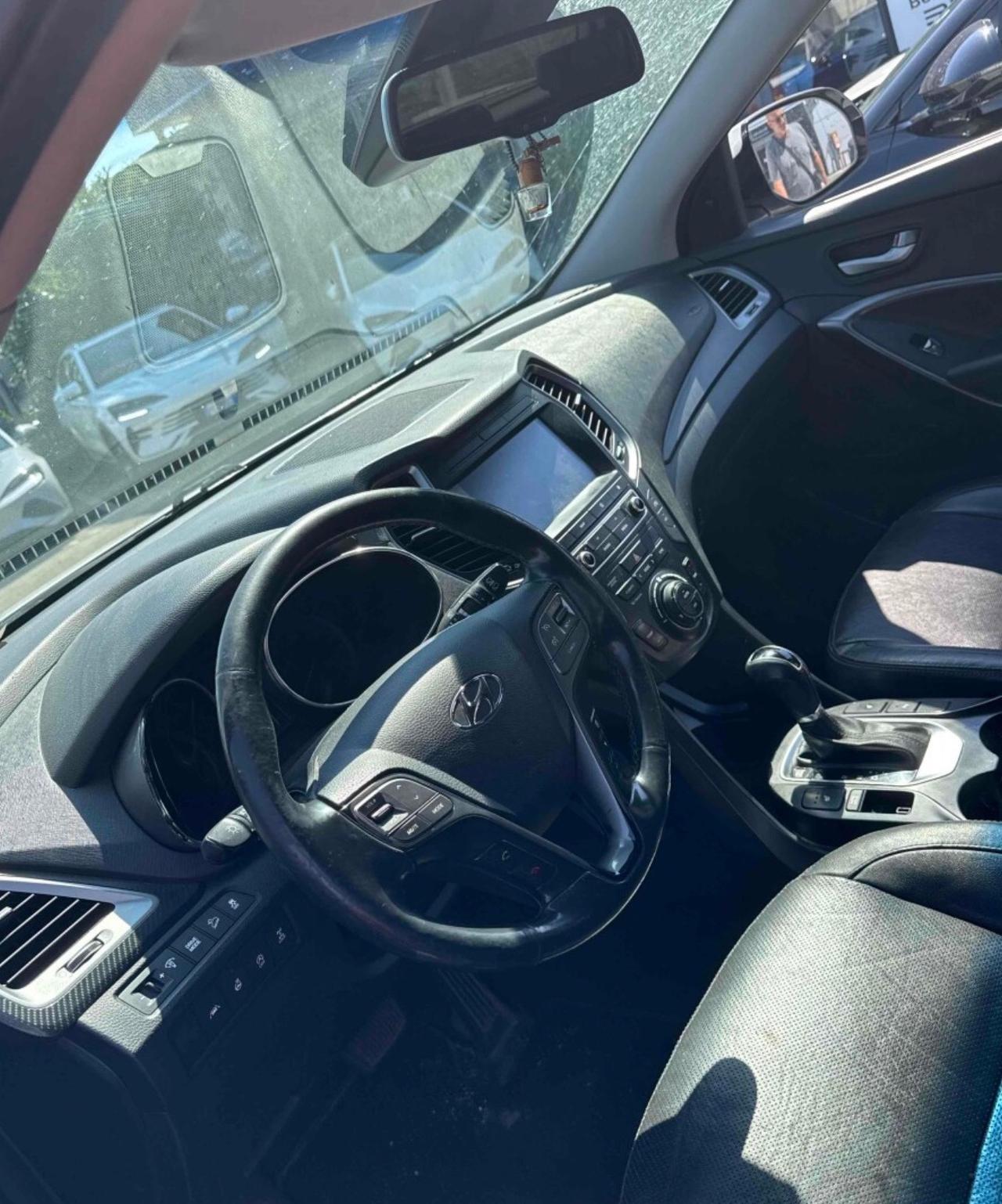 Hyundai Santa Fe 2.2 CRDi 4WD A/T XPossible
