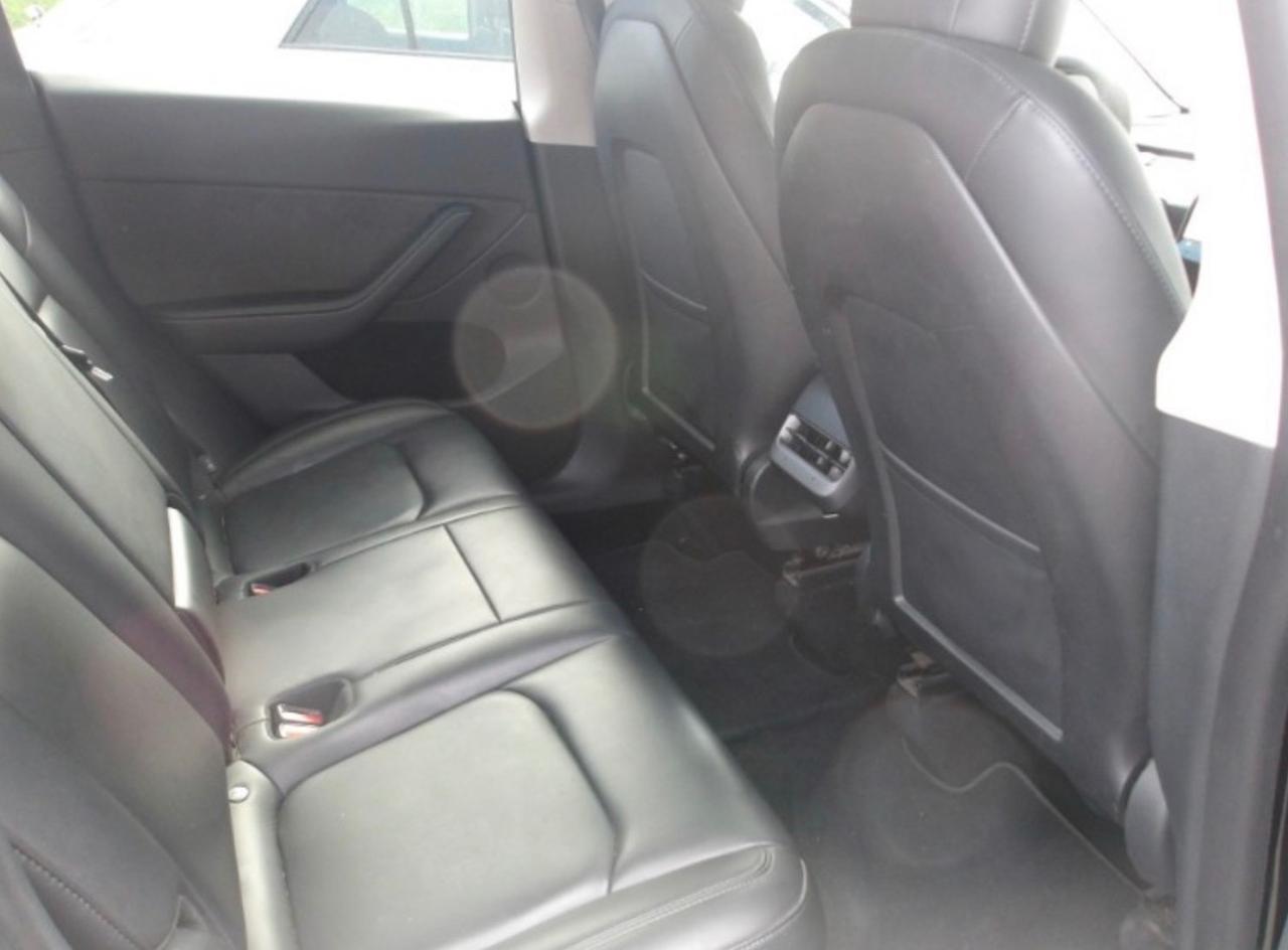 Tesla Model Y Long Range Dual Motor AWD