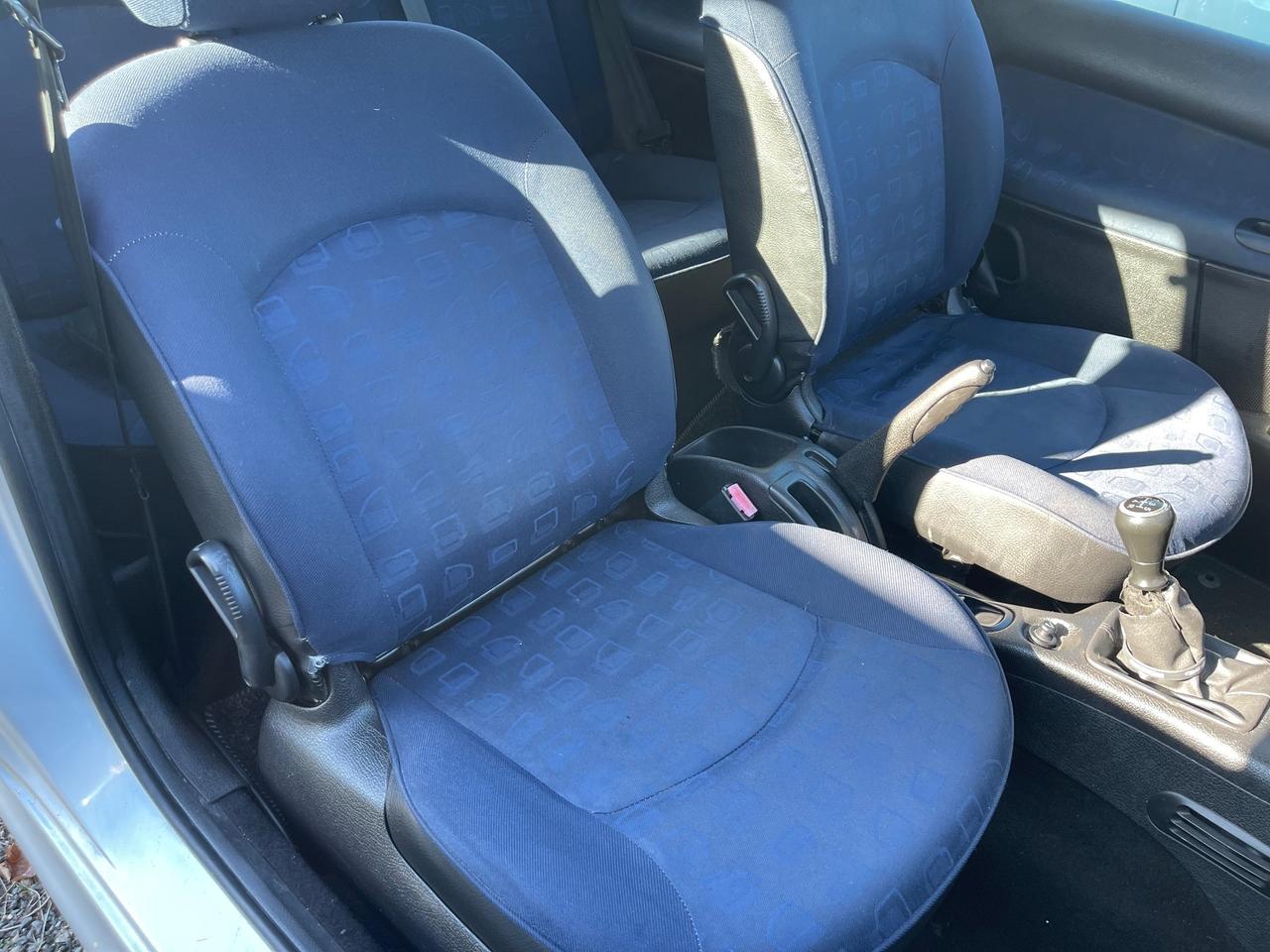 Peugeot 206 1.4 3p. X-Line