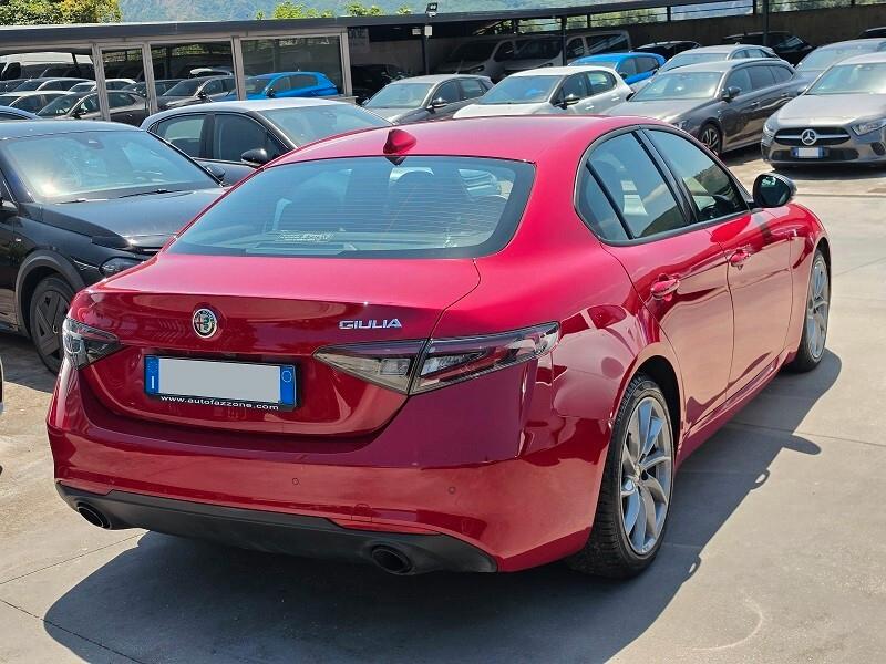 ALFA ROMEO Giulia 2.2 TD 160 AT8 Ti NAV PELLE PARK CAM