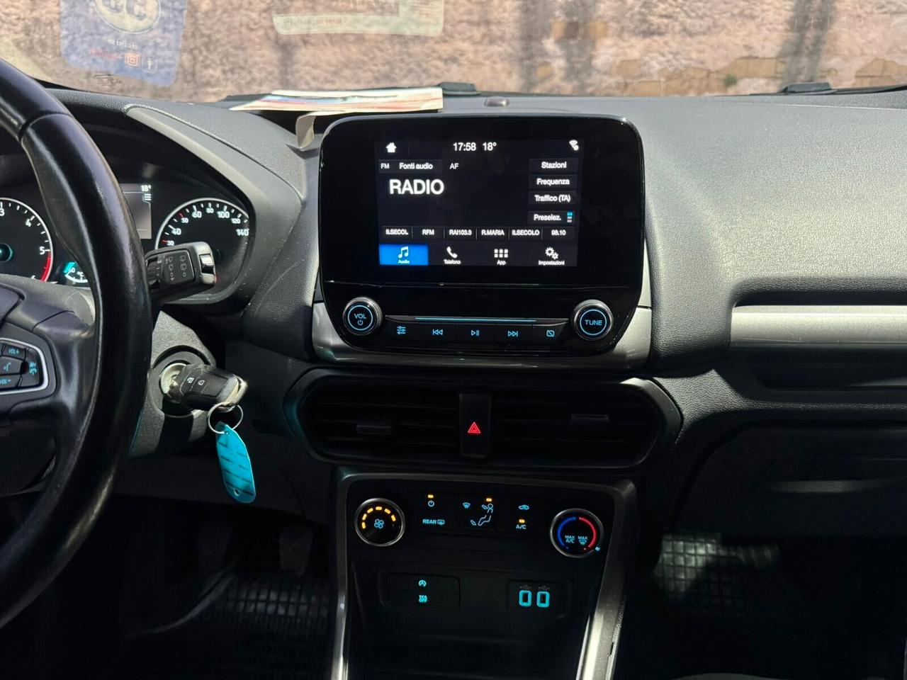 Ford EcoSport 1.5 TDCi 99 CV 2018 GANCIO TRAINO A SCOMPARSA