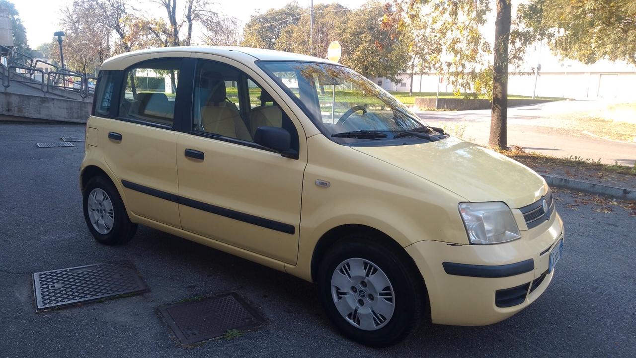 Fiat Panda 1.2 benzina GANCIO TRAINO neopatentati