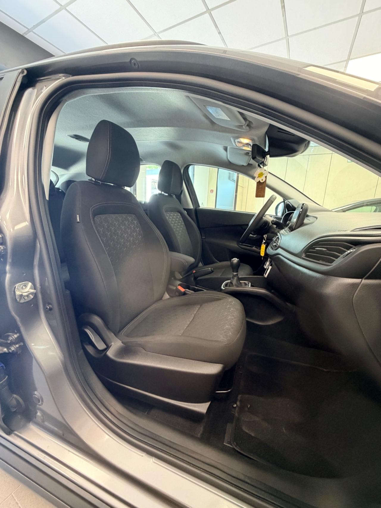 Fiat Tipo 1.3 Mjt S&S 5 porte City Cross