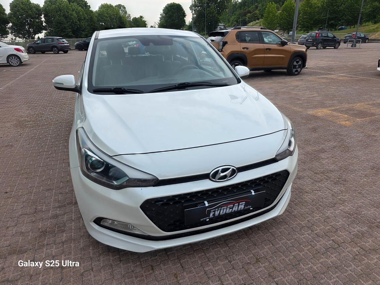 hyundai i20 1.2 valutiamo usato