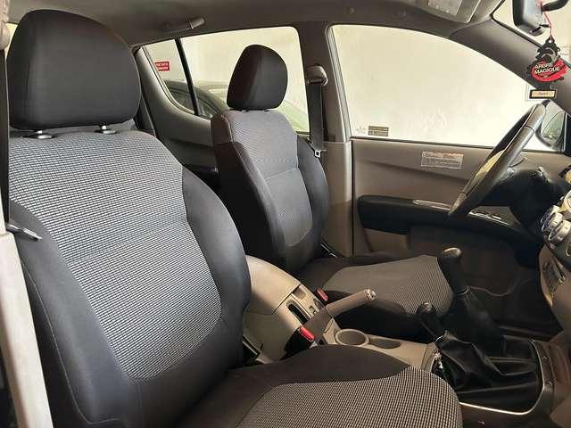 Mitsubishi L200 L200 d.cab 2.5 di-d Intense N1
