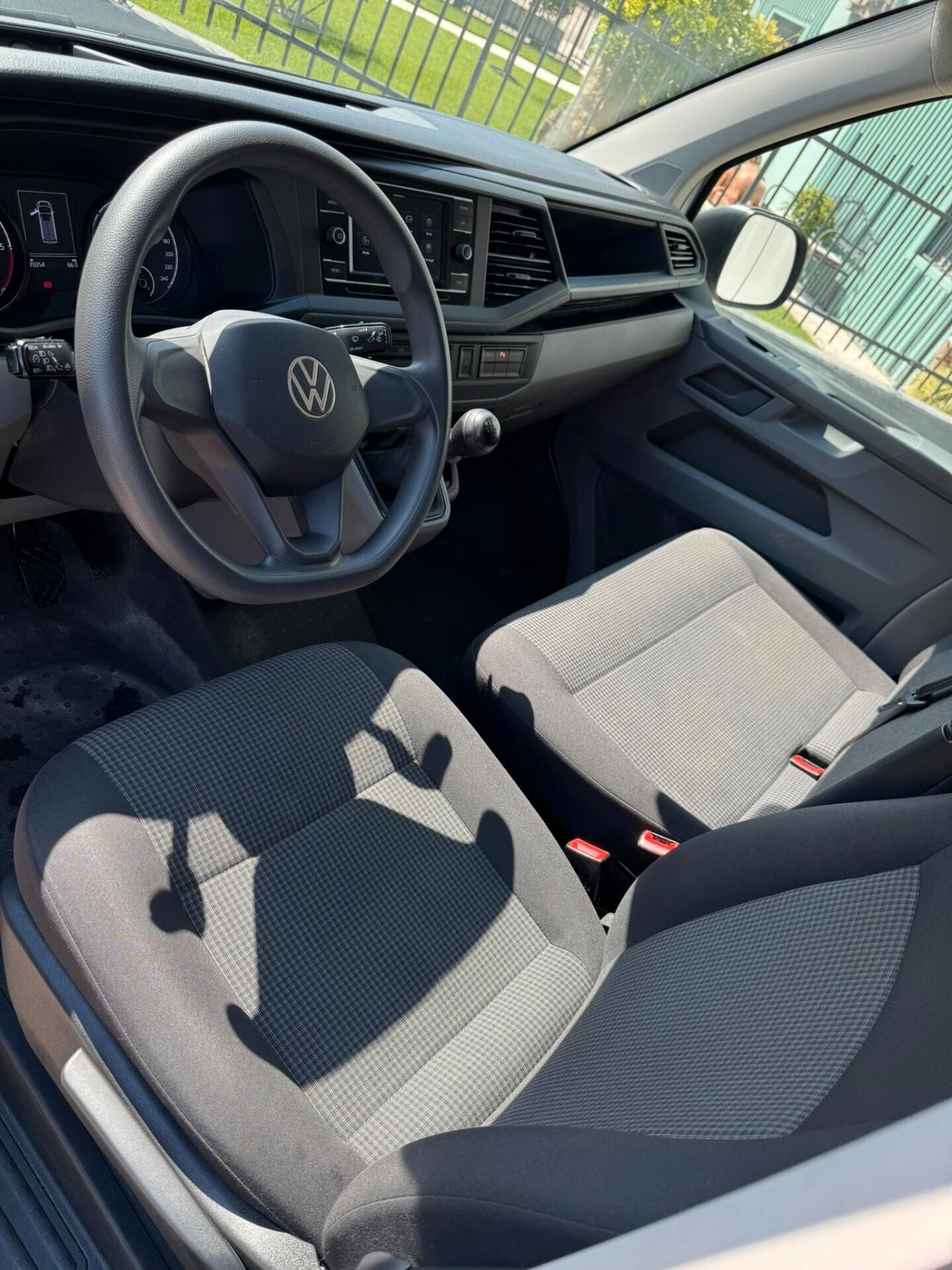 Volkswagen Transporter T6.1 - 2.0 TDI 110CV PC GARANZIA 69000km. 9 posti