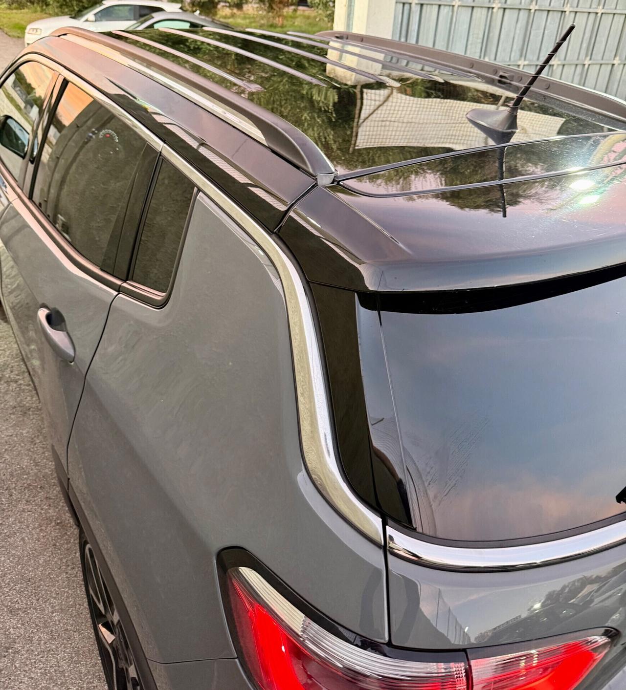 Jeep Compass 1.6 Multijet 2WD Limited FULL OPTIONAL,Cerchi 19”,LED+Xeno,bicolore,pelle,ecc.