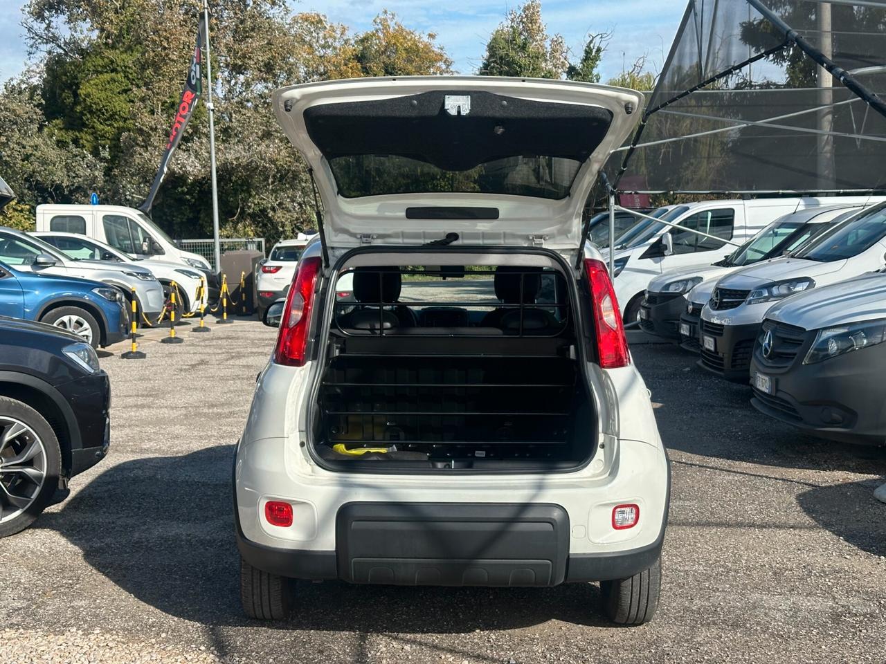 Fiat Panda 1.0 AUTOCARRO 4 POSTI Panda 1.0 hybrid