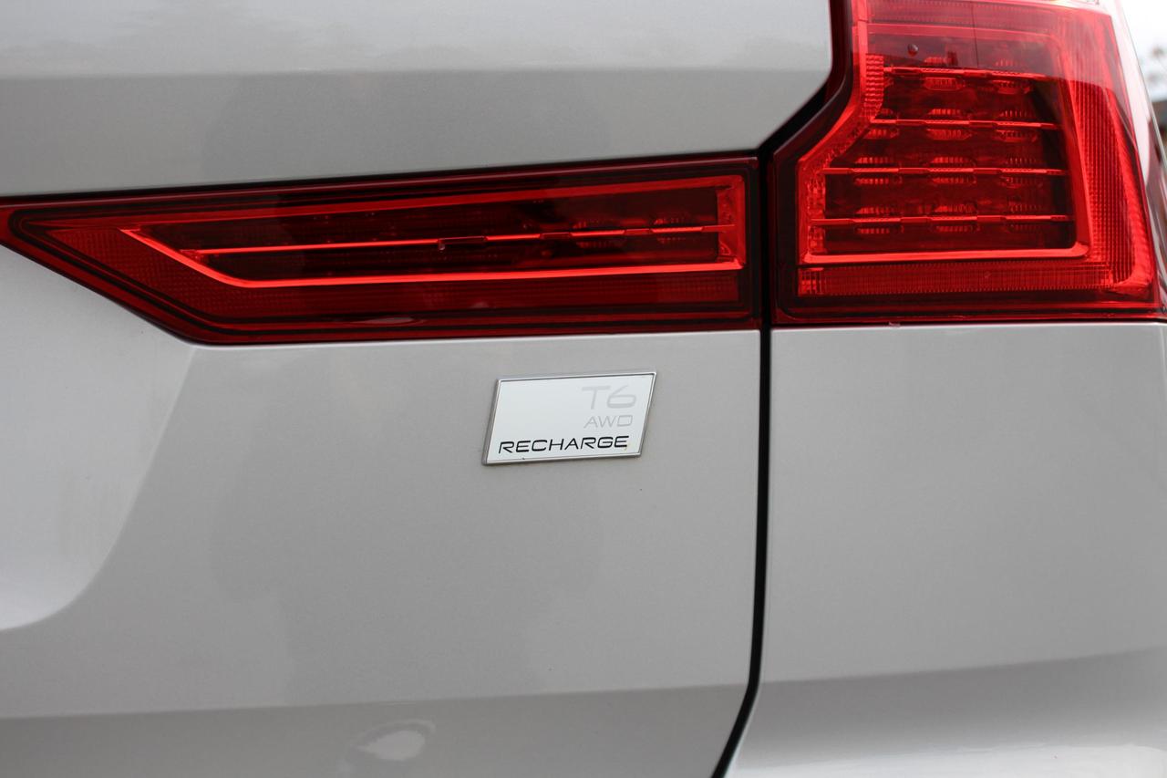 Volvo XC60 2.0 t6 recharge phev Inscription Expression awd auto