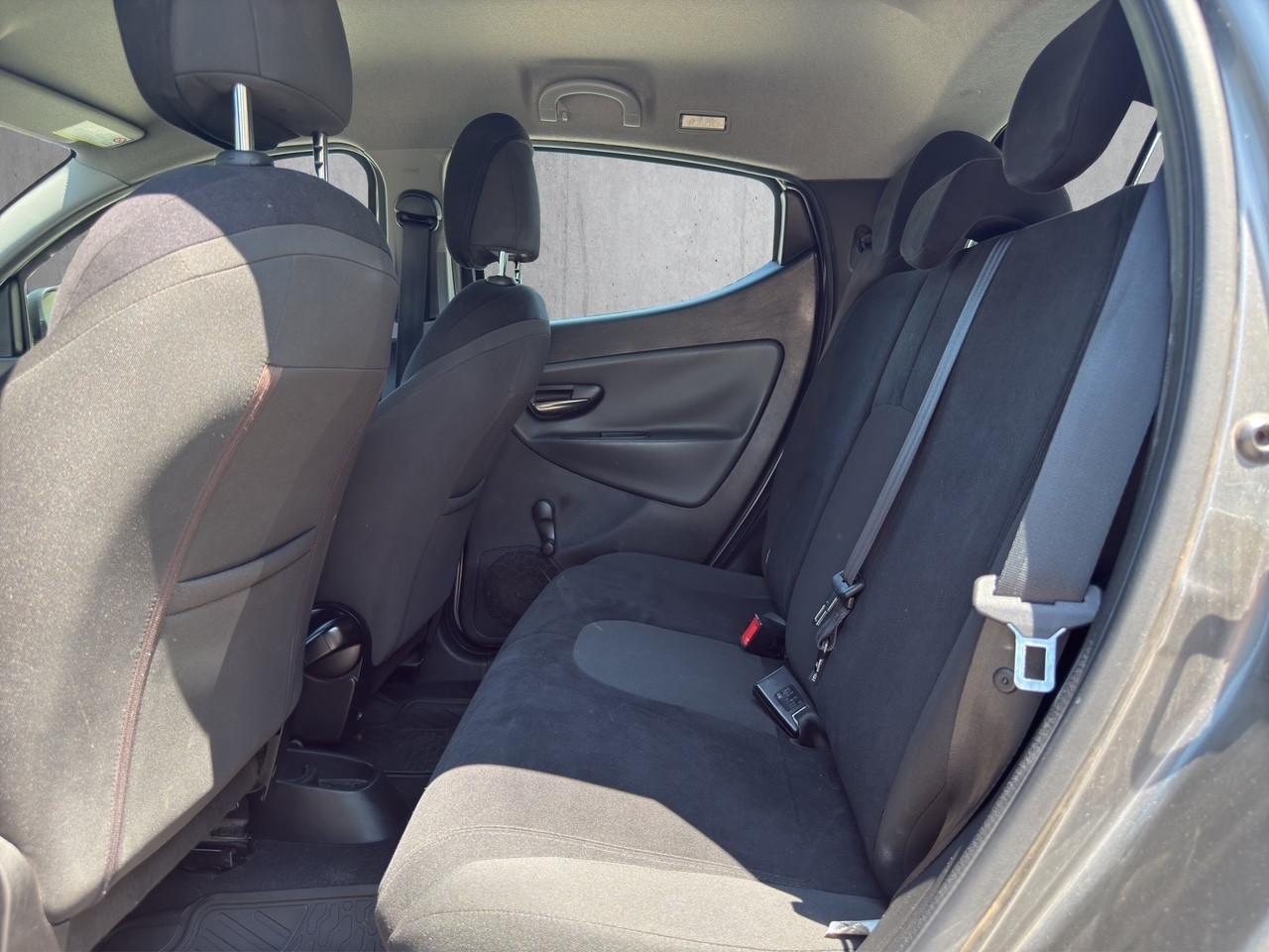 Lancia Ypsilon 1.2 69 CV 5 porte GPL Ecochic Gold