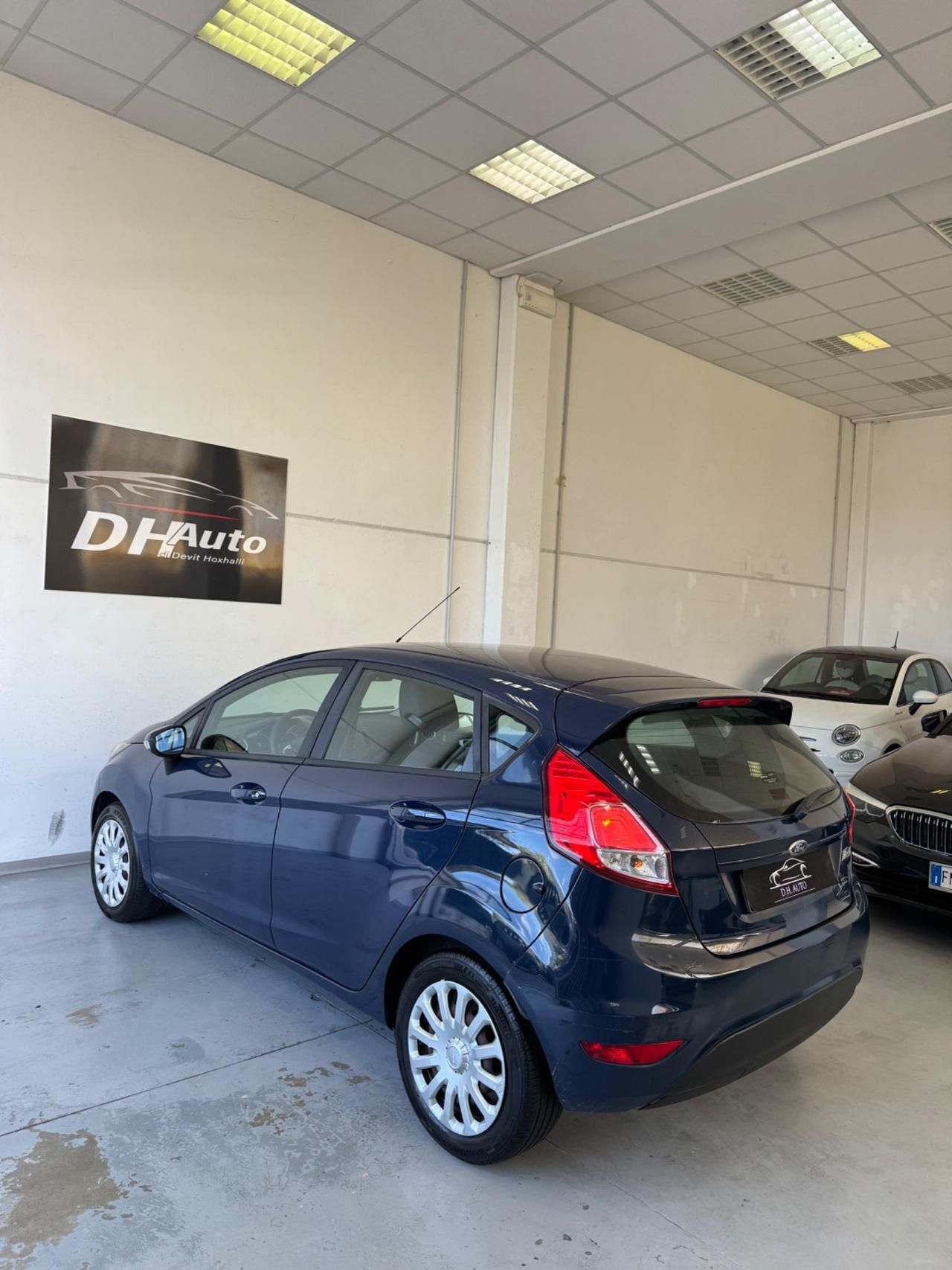 Ford Fiesta 1.2 60CV 5 porte Titanium