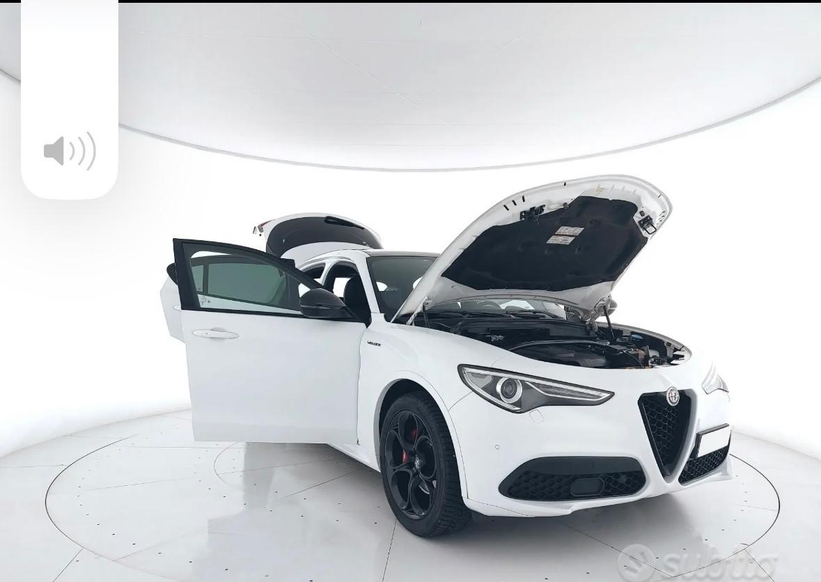 Alfa Romeo Stelvio 2.2 Turbodiesel 210 CV AT8 Q4 Veloce