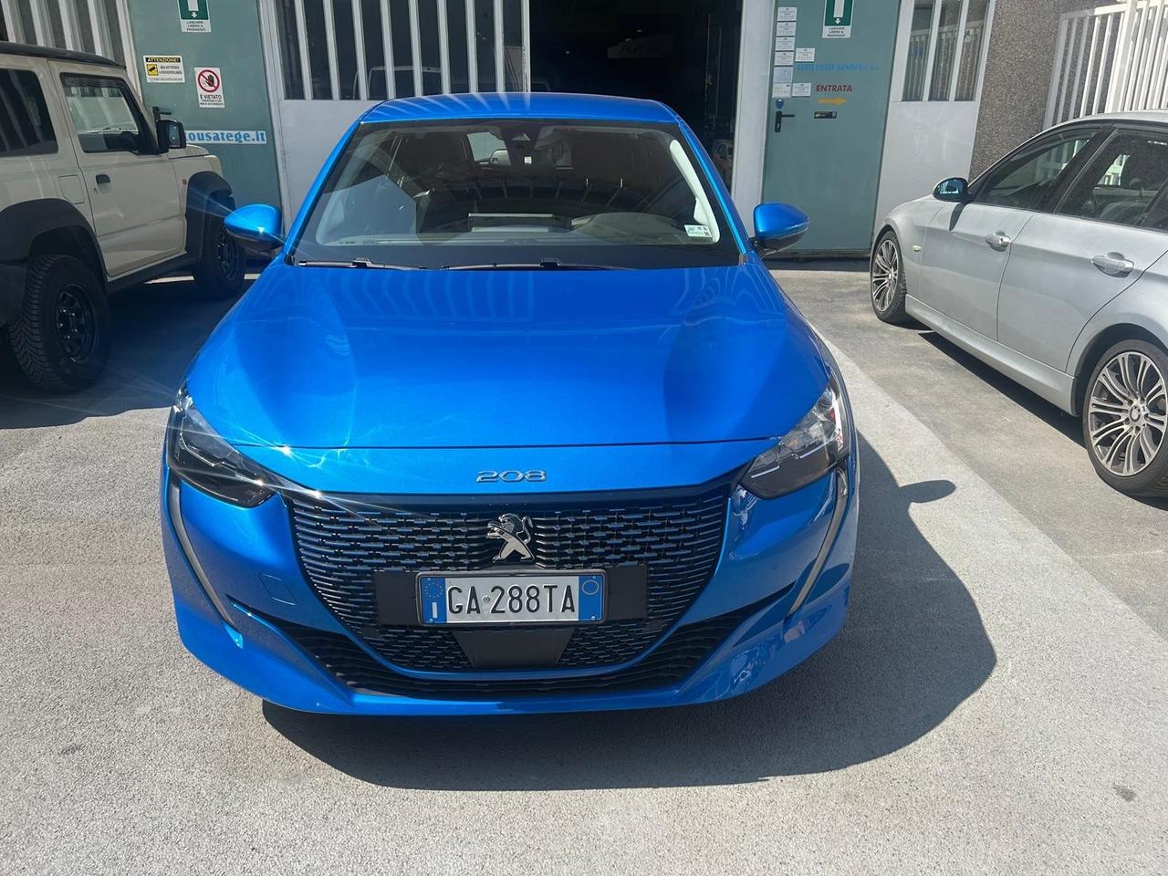 Peugeot 208 motore elettrico Allure