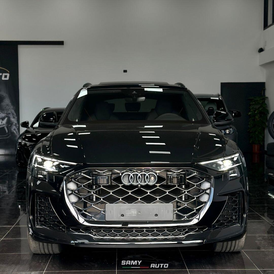 Audi RS Q8 Audi RS Q8 4.0 mhev 600cv tiptronic