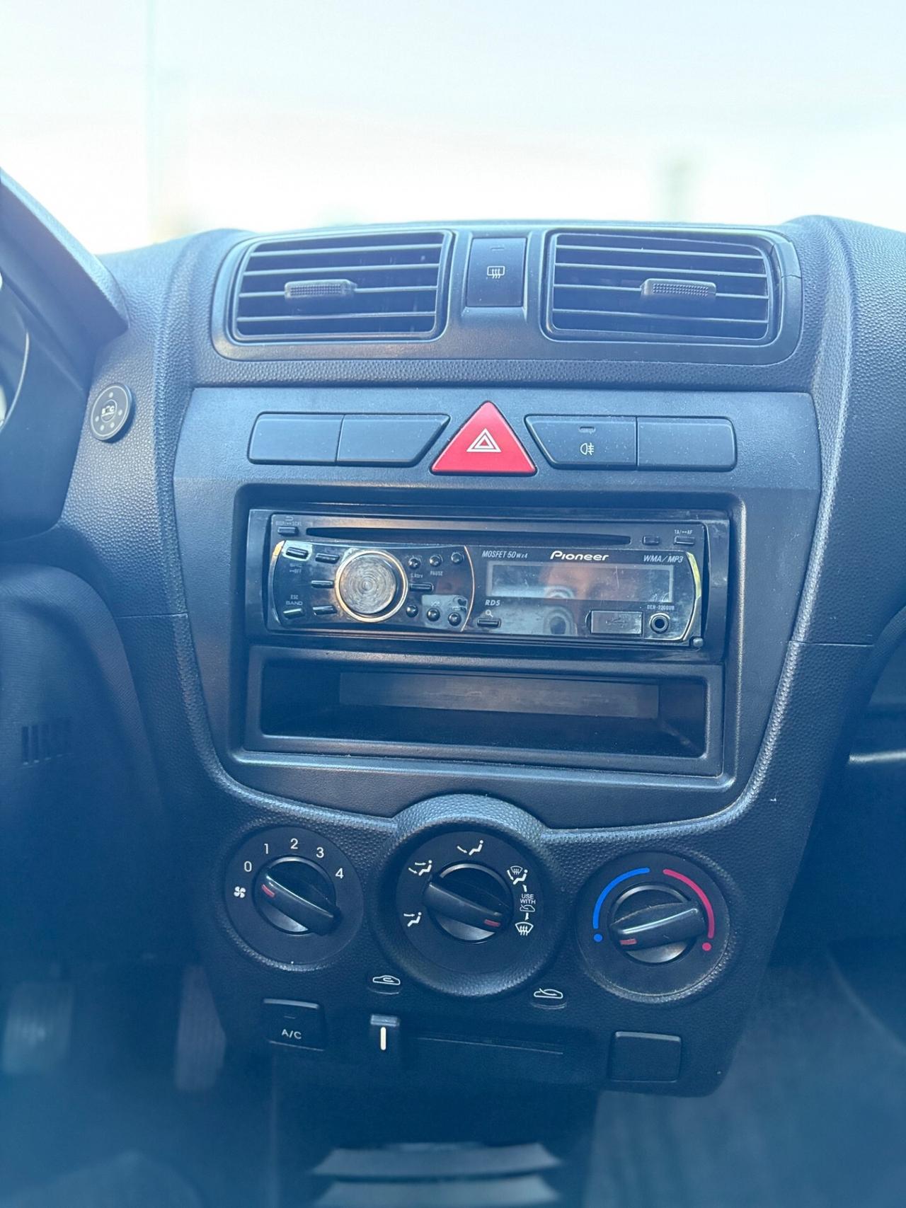 Kia Picanto 1.0 Benzina/GPL 2010