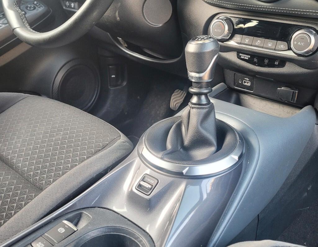 Nissan Juke 1.0 DIG-T 114 CV N-Connecta