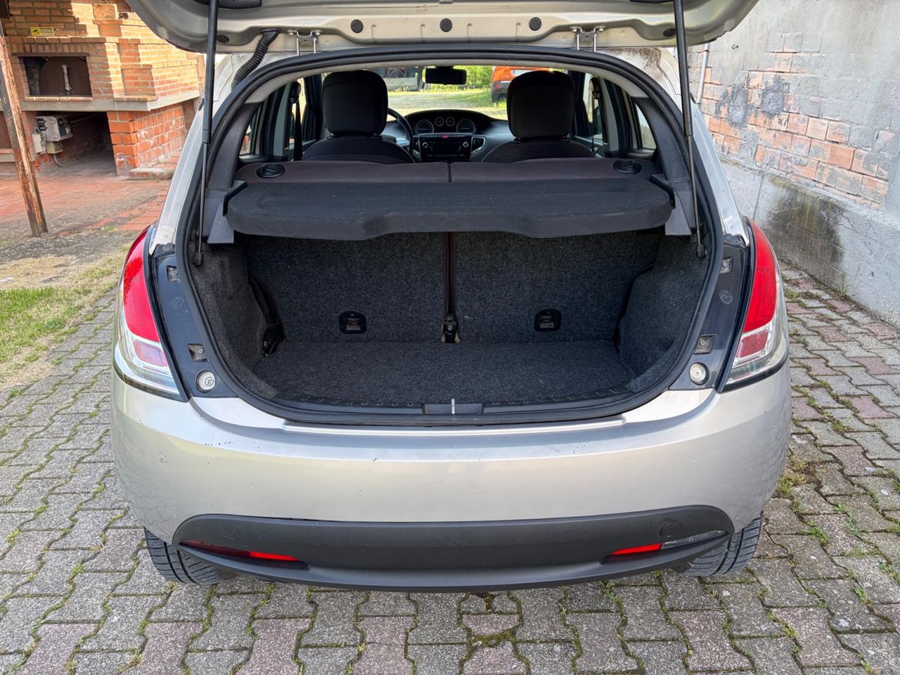 Lancia Ypsilon 0.9 TwinAir Metano Ecochic