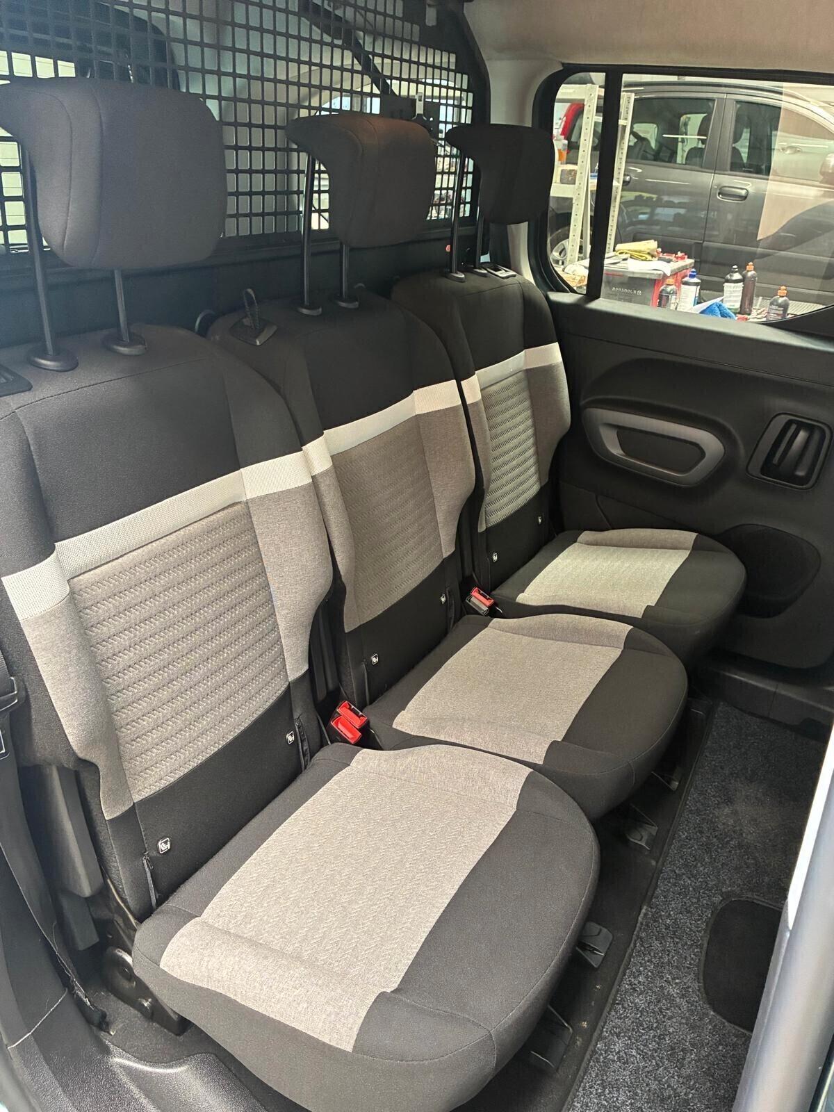 Citroen Berlingo 1.5 cc ad blue diesel 15.000 km