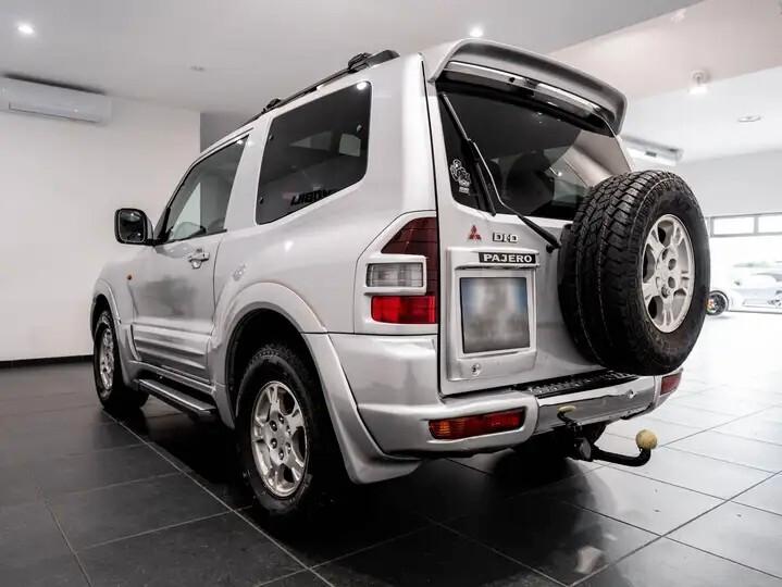Mitsubishi Pajero 3.2 16V DI-D 3p. GLX