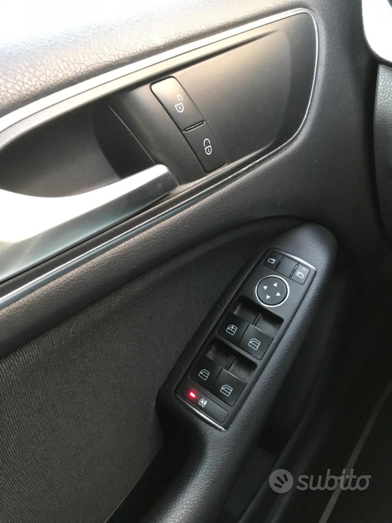 Mercedes-benz B 180 B 180 CDI BlueEFFICIENCY Execu