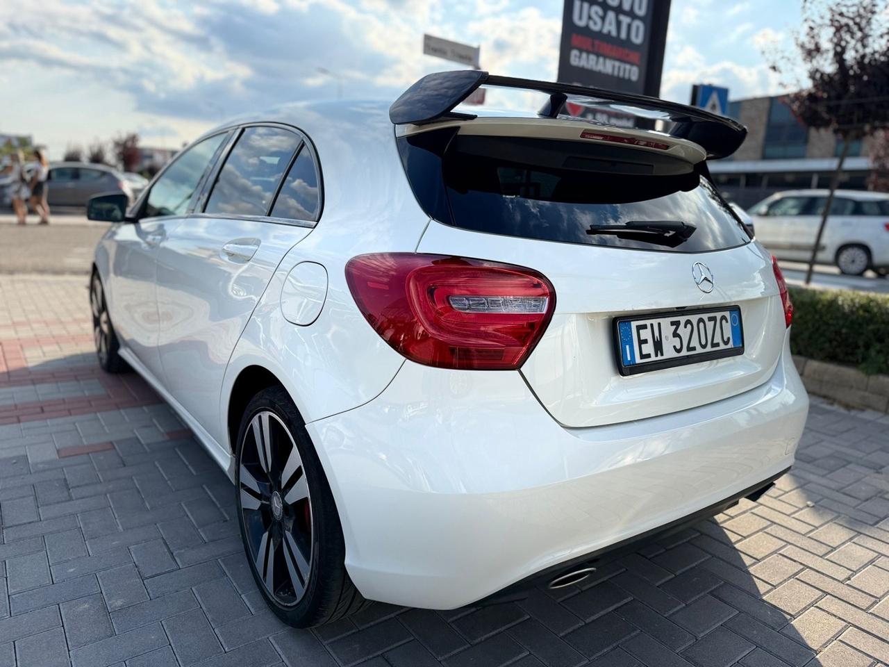 Mercedes-benz A 180 CDI 109CV IVA ESPOSTA